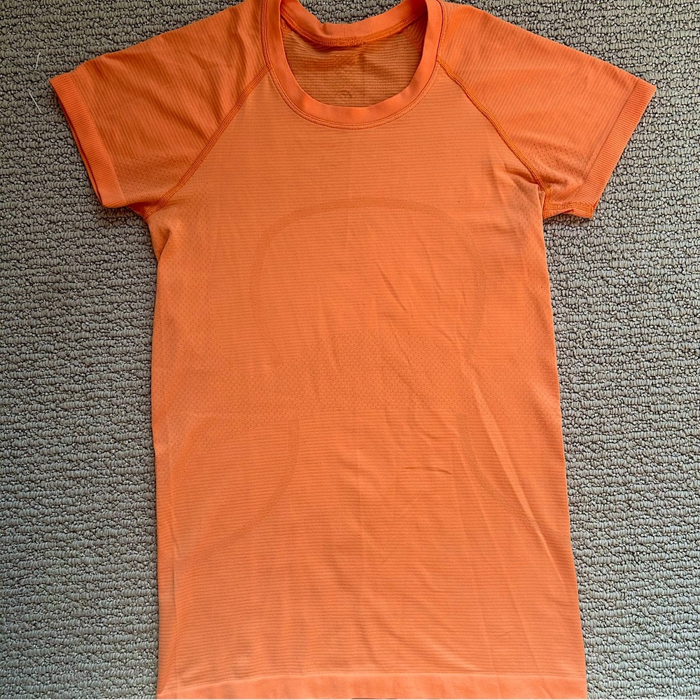 Lululemon Swiftly Tech Short-Sleeve Shirt 2.0